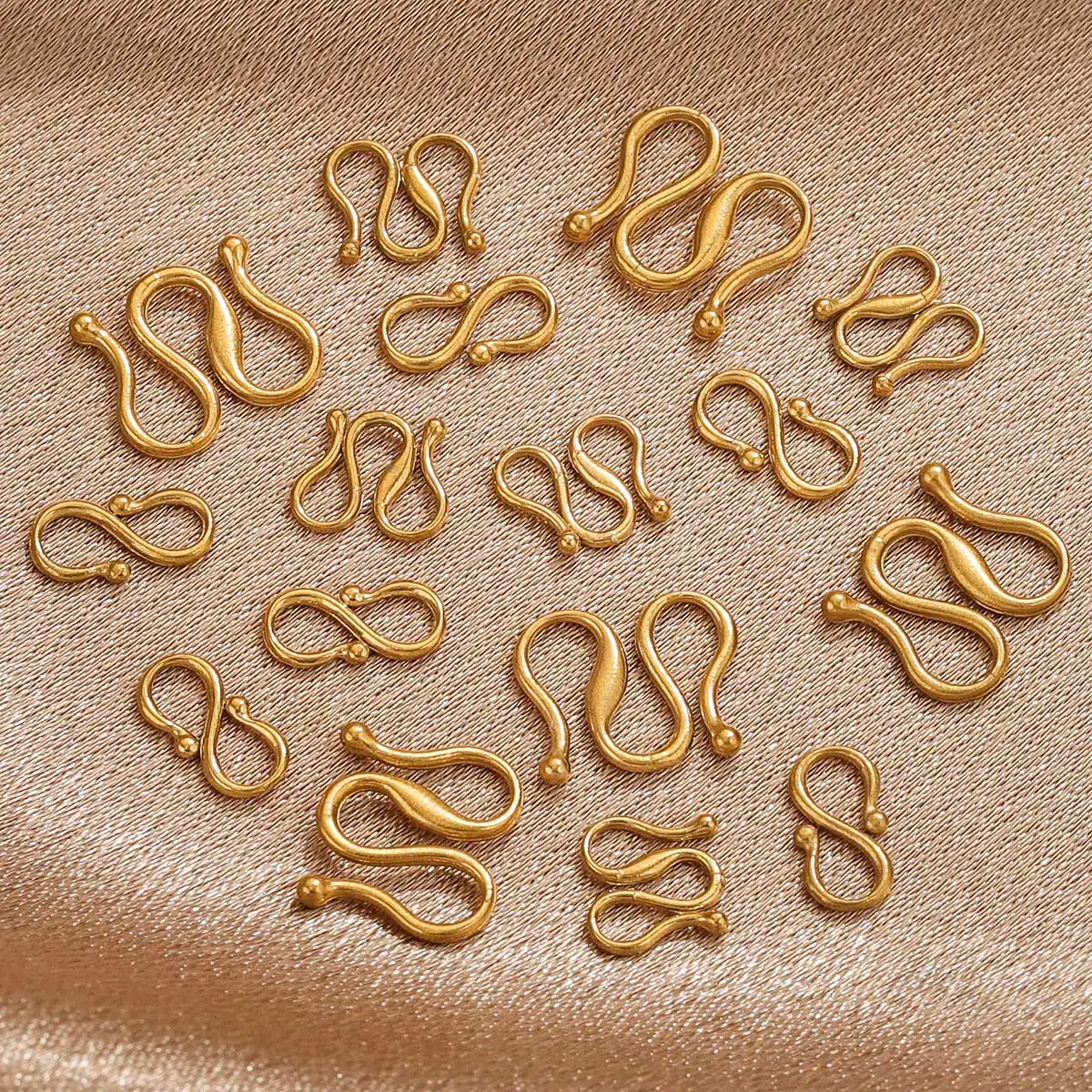 10pcs Stainless Steel Strong S M Shape Diy Necklace Clasps Hooks 18K gold plated End Clasps for Necklace Bracelet Jewelry Making