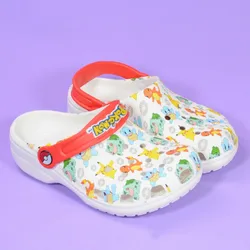 Pokemon Hole Sandals scarpe per bambini Pikachu Squirtle Charmander pantofole sandali Eva Anime Home Beach Shoes pantofole estive