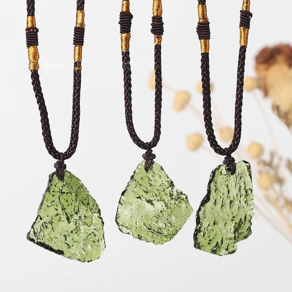 Natural Unique Crystal Quartz Necklace Impact Glass Necklace Pendant Meteorite Pendant Green Unisex Stone Moldavite X1W4