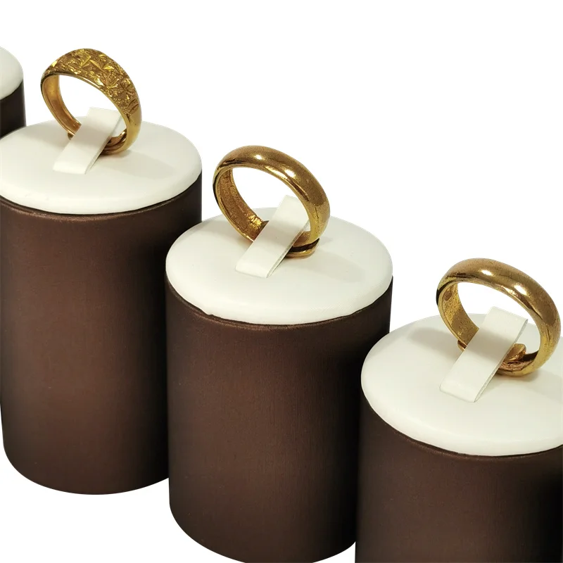 High Quality Black Brushed Leather White Brushed Leather Coffee Color Jewelry Display Stand Ring Earrings Pendant Display Props