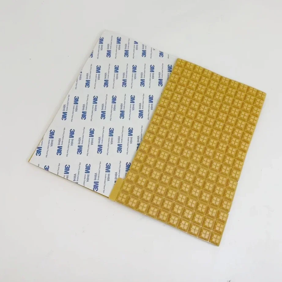 The standing wave chip for car audio speakers provides sound insulation, improves sound quality and is waterproof