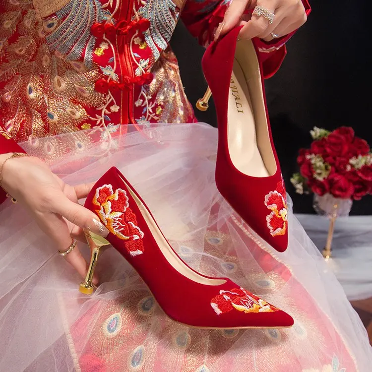 

Flowers Red Senior Wedding Shoes Chinese Xiuhe Dress Two Wear Wedding Wedding Shoes 2025 New Not Tired Feet Stiletto Heels