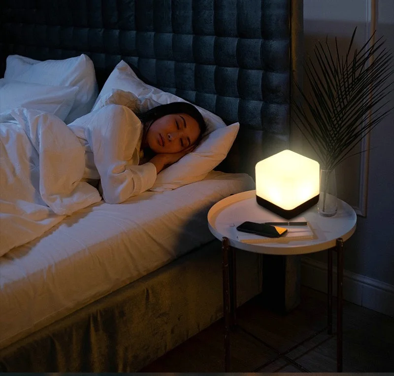 USB rechargeable Led Night Light Bedside Cube Desk Lamp Room portable cube-shape Night lights w/remote control bedroom table De