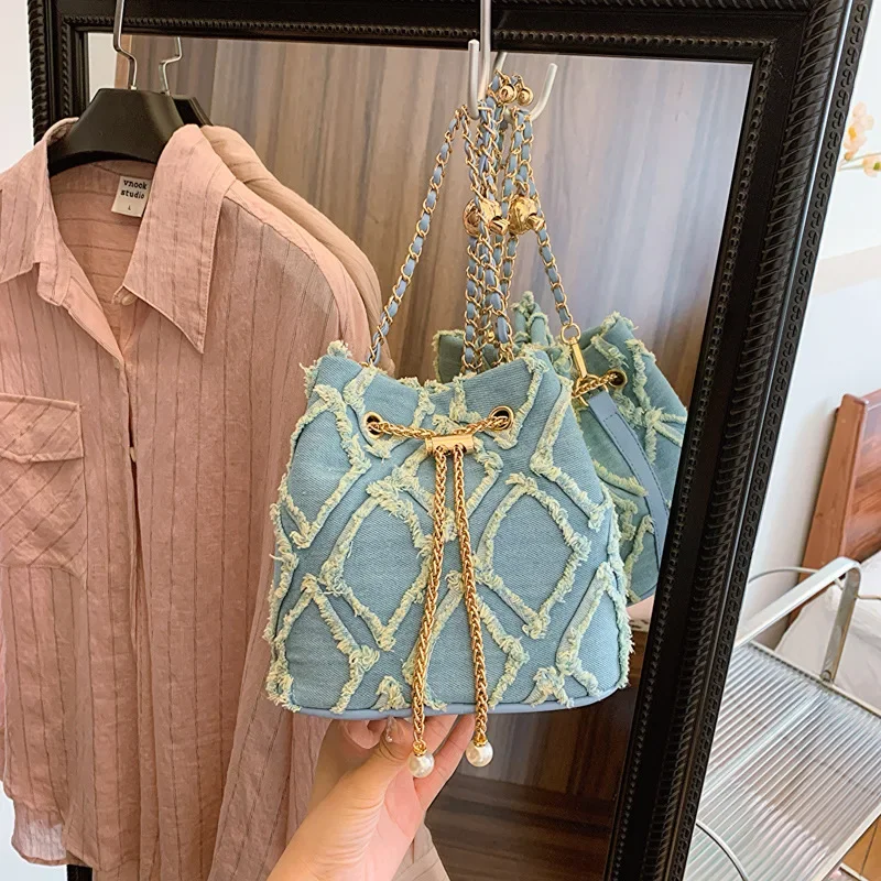 

Niche Design Spring Bucket Bag Personality Draw Rope Raw Edge Women's Bag Crossbody Bag Fashion Simple Shoulder Bag