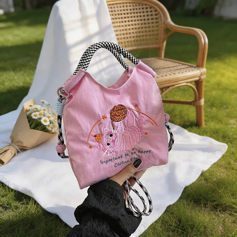 2026 Summer New Japanese Style Large Capacity Nylon Embroidery Shoulder Bag Women Commuter Bag Casual Style Single Shoulder Bag