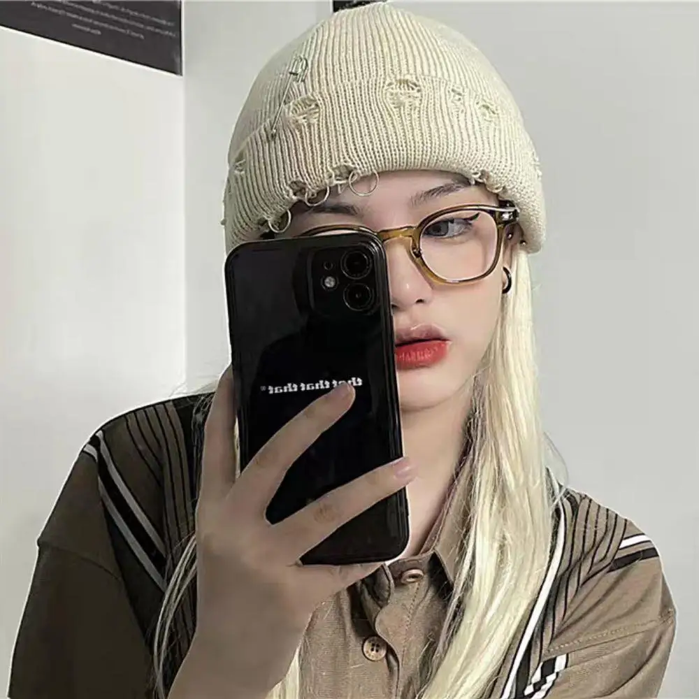 

Punk Ripped Holes Edging Beanies Metal Pin Ring Brimless Hat Crochet Melon Skin Cap Hip-Hop Hats Y2K Knitted Hat Winter Hats