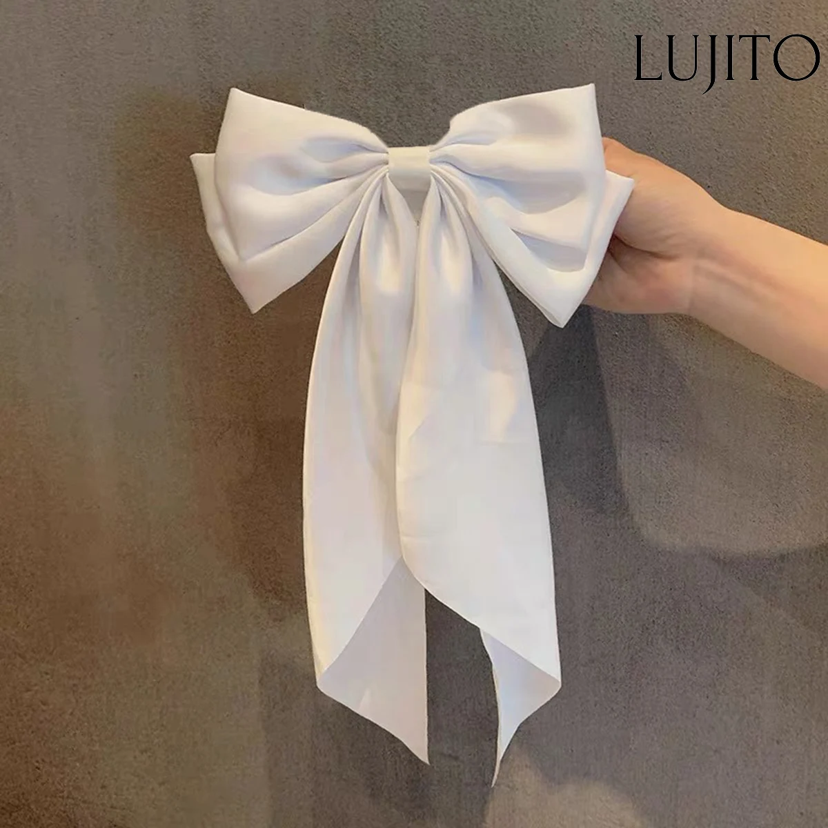 1pc Women\'s Large Satin Bow Hair Clip, Black & White & Red Fashionable Retro Hair Accessory Suitable For Daily Wear