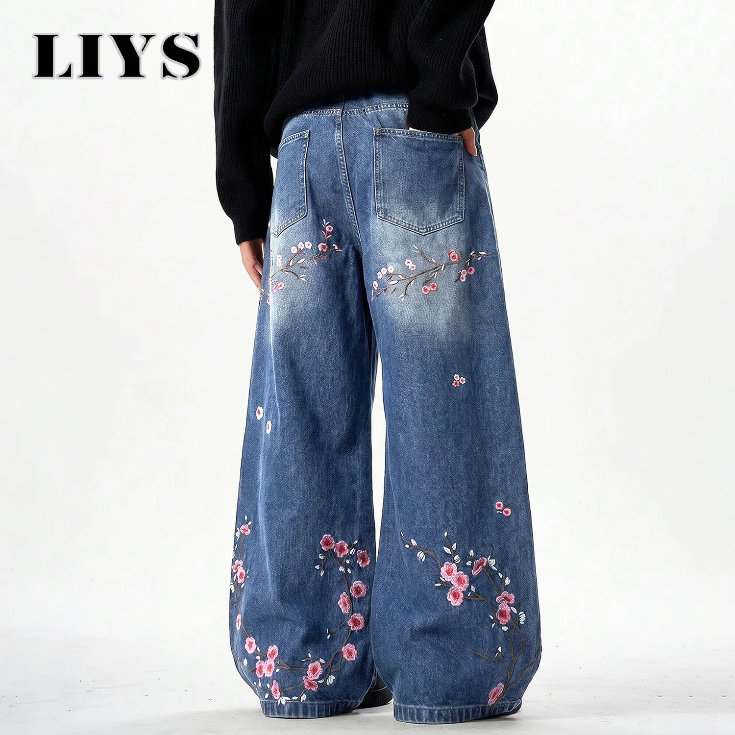 LIYS Men's Retor Plum Blossom Embroidered Baggy Jeans Blue Washed Wide Leg Denim Streetwear Casual Denim Pants Unisex ﻿