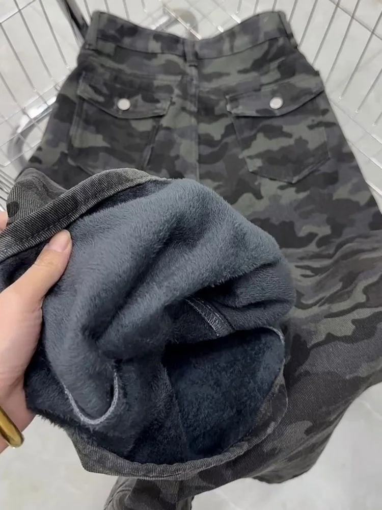 

Большие размеры, американские камуфляжные джинсовые брюки на подкладке, женские осенне-зимние свободные прямые брюки, рабочая одежда, широкая L...