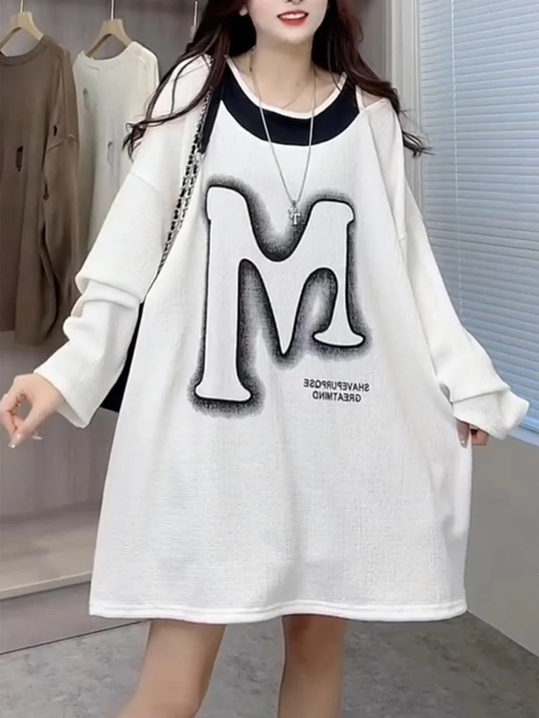 American Style Long Sleeve T-Shirt Women's Extra Large Size 300 Pounds Fake Two-Piece Shoulder Bared Mid-Length Loose Meat Co...