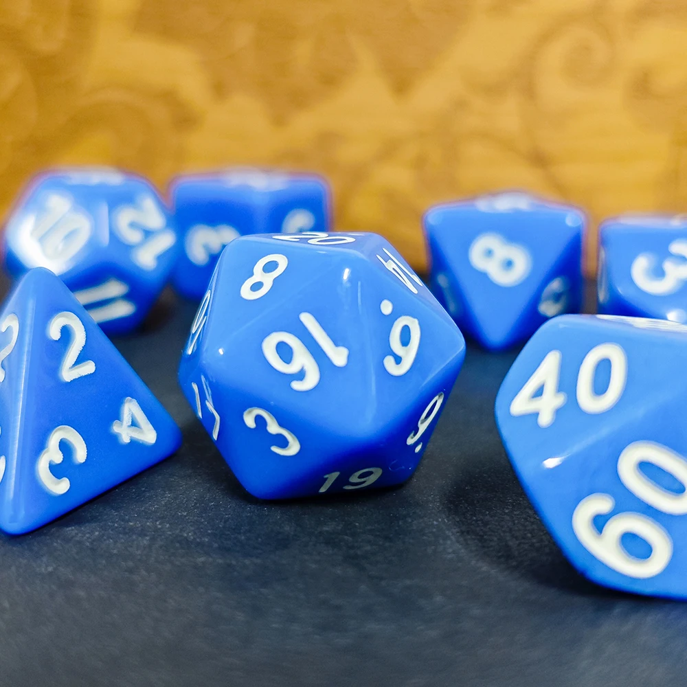 مجموعة نرد جميلة نرد DND جودة عالية ألوان مختلفة لمسة نهائية مثالية لملحقات ألعاب لوحة DND RPG Dados