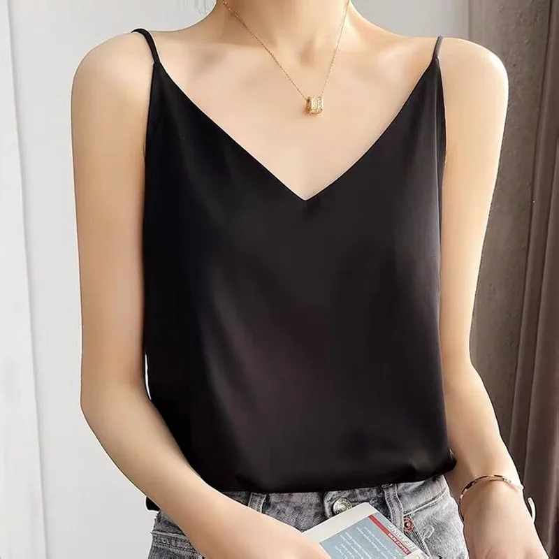 

Women's Casual V-Neck Satin Camisole Tank Top Sleeveless Chiffon Halter Neck Avocado Blouse Sexy Solid Color Camisole Top
