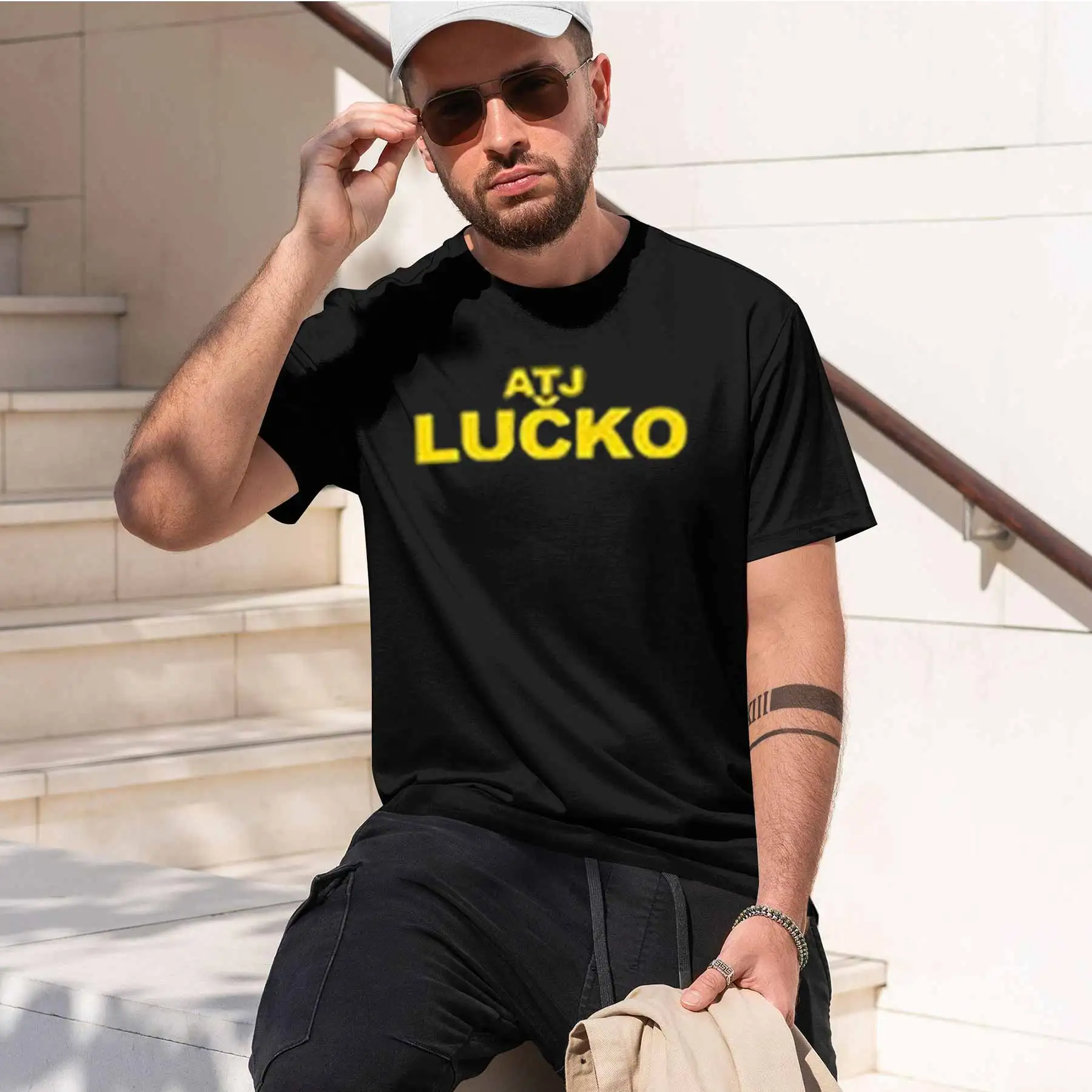 Новая мужская футболка 2026 года с принтом ATJ LUCKO, повседневная, свободного кроя, с круглым вырезом, дышащая, с коротким рукавом