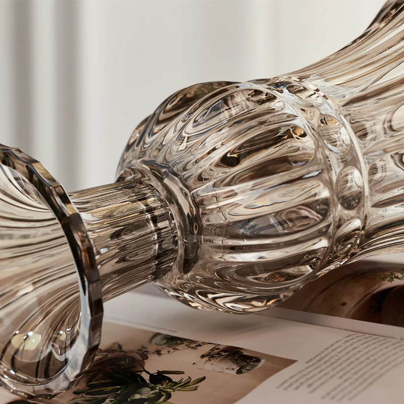 European King Size Crown Embossed Crystal Glass Vase