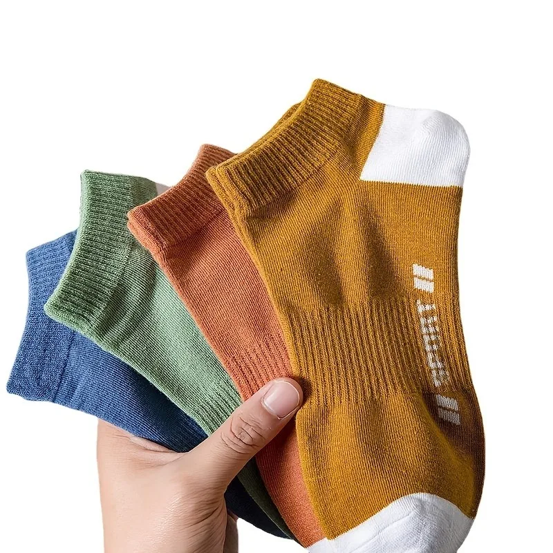 10 Pairs Men\'s Stylish Low-Cut Socks - Comfortable Polyester, Solid Color Design, Perfect for Daily Wear