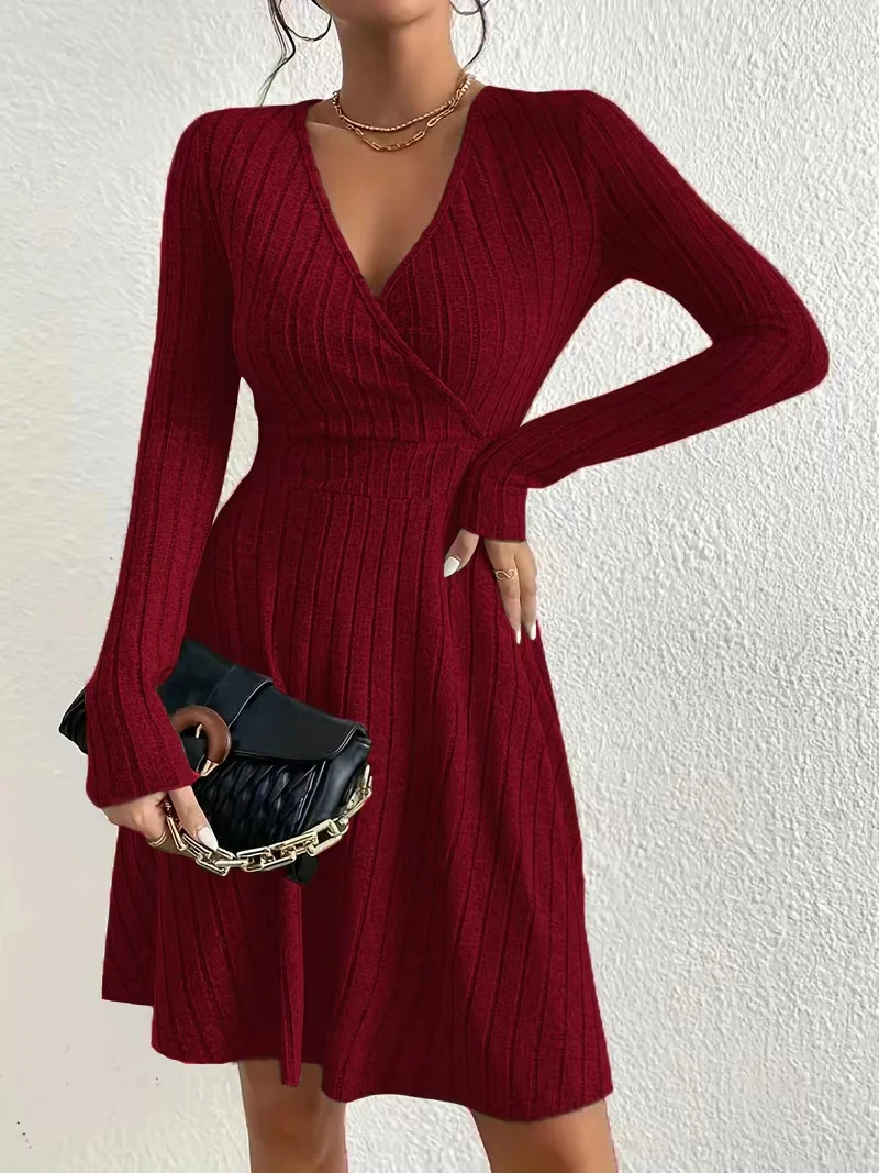 

Plus size women's ribbed stretch dress, elegant deep V-neck cross-over long sleeve dress, suitable for daily commuting