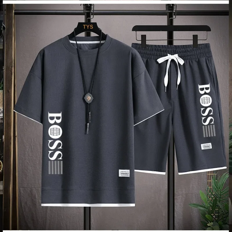 

Summer 2025 new men's breathable short-sleeved T-shirt and jogging shorts two-piece set, fashionable men's home wear set