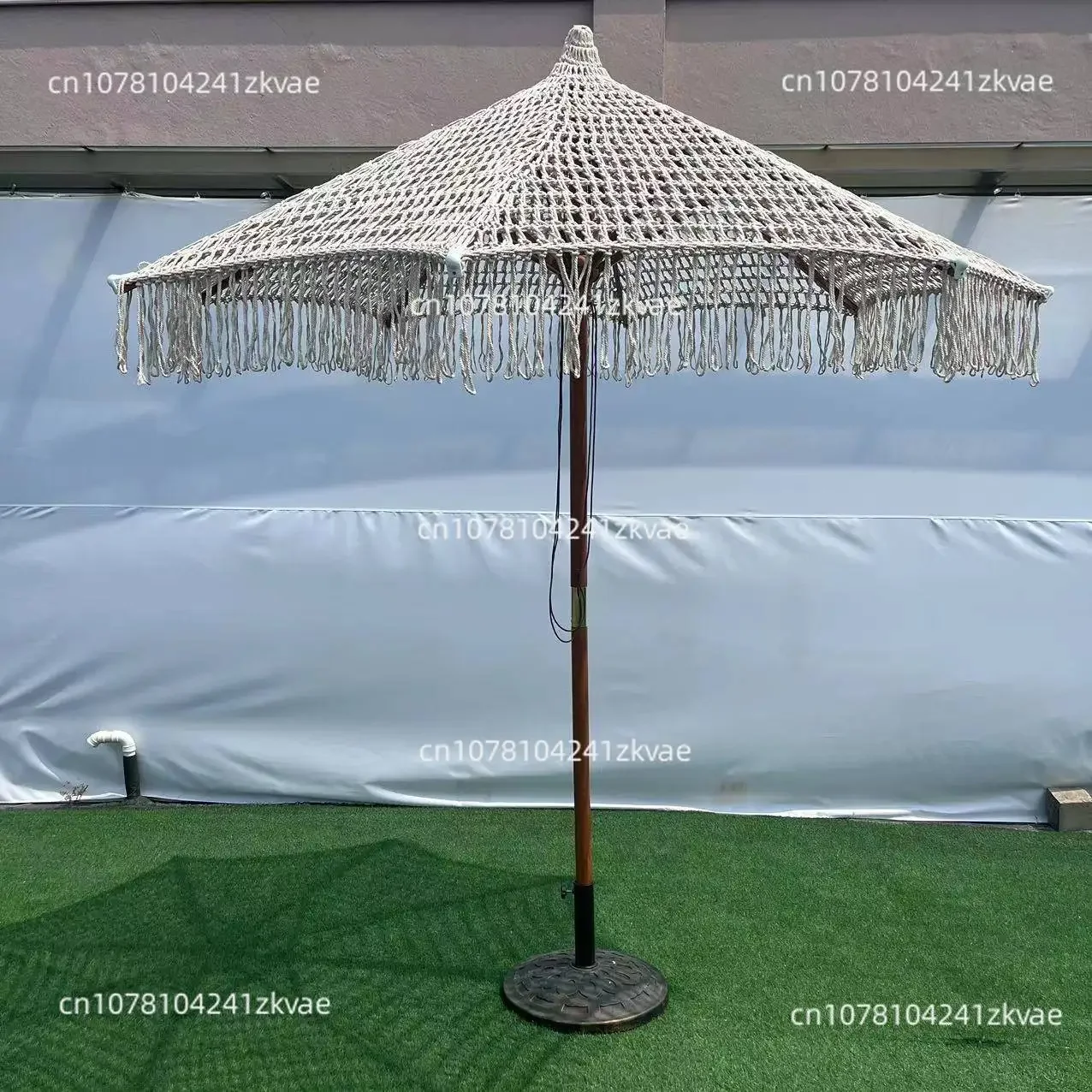 Outdoor Creative Tassel Patio Umbrella Decorative Woven Handmade Cotton Texture Adjustable Wooden Pole Stand Pagoda