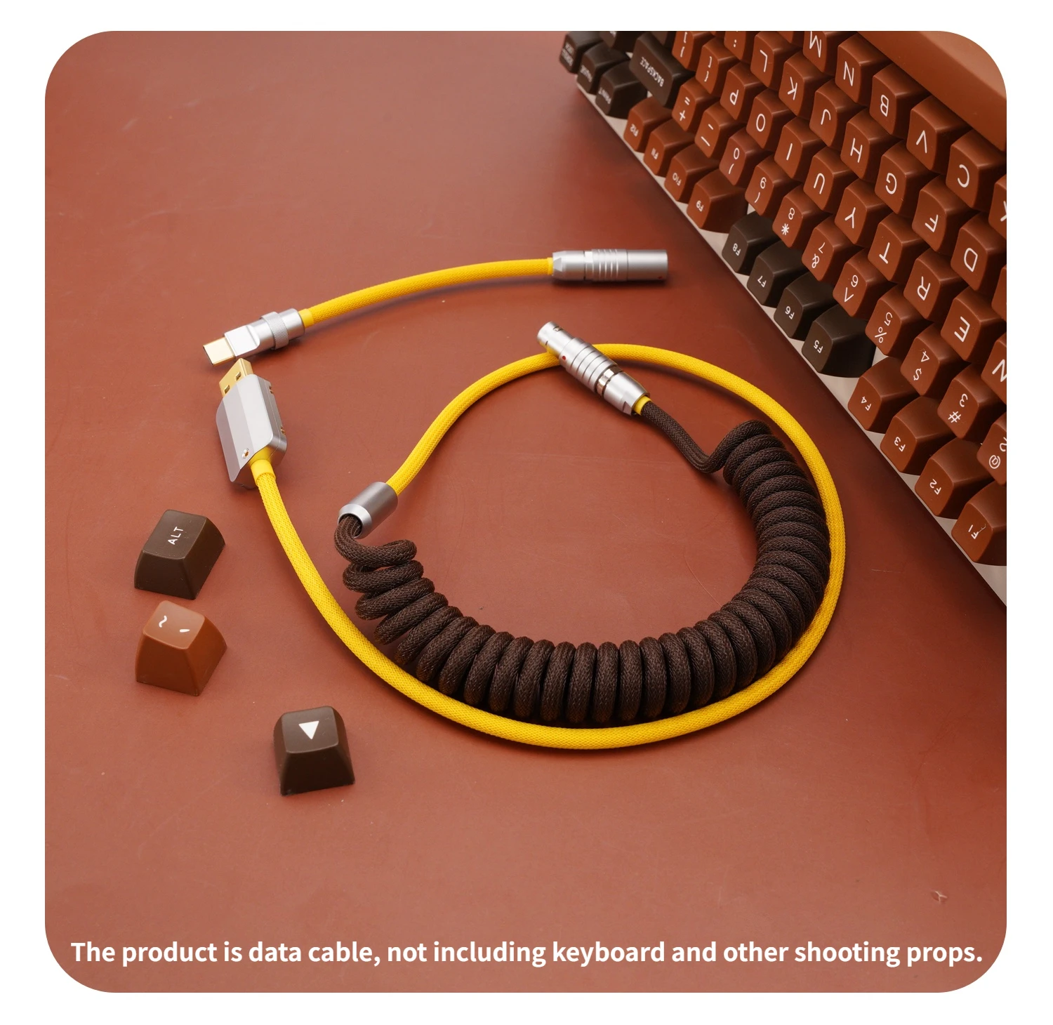 

GeekCable Handmade Custom mechanical keyboard Data cable GMK theme SP Keycap line Chocolate yellow