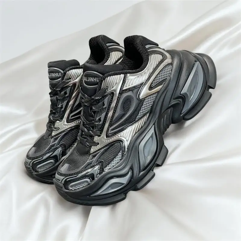 

Retro patchwork chunky sneakers, material mix, unique styleLined Warm