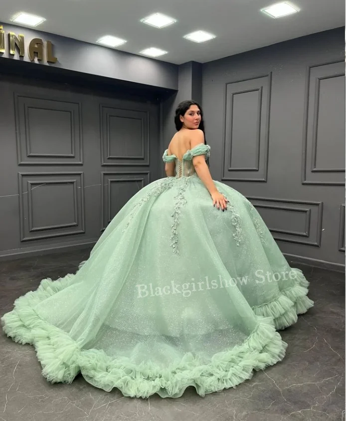 Lichtgroen Prinses Prachtige Quinceanera Jurken Off Schouder Tule Applique Kralen Mexico vestido para de 15 jaar Aangepast