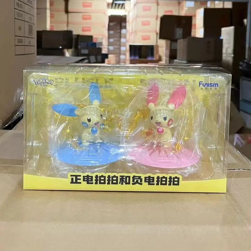 

Pokemon Cartoon Q Version Handheld Plusle Minun Small Size Doll Desktop Ornament Collectibles Creative Couple Gift Phone Stand