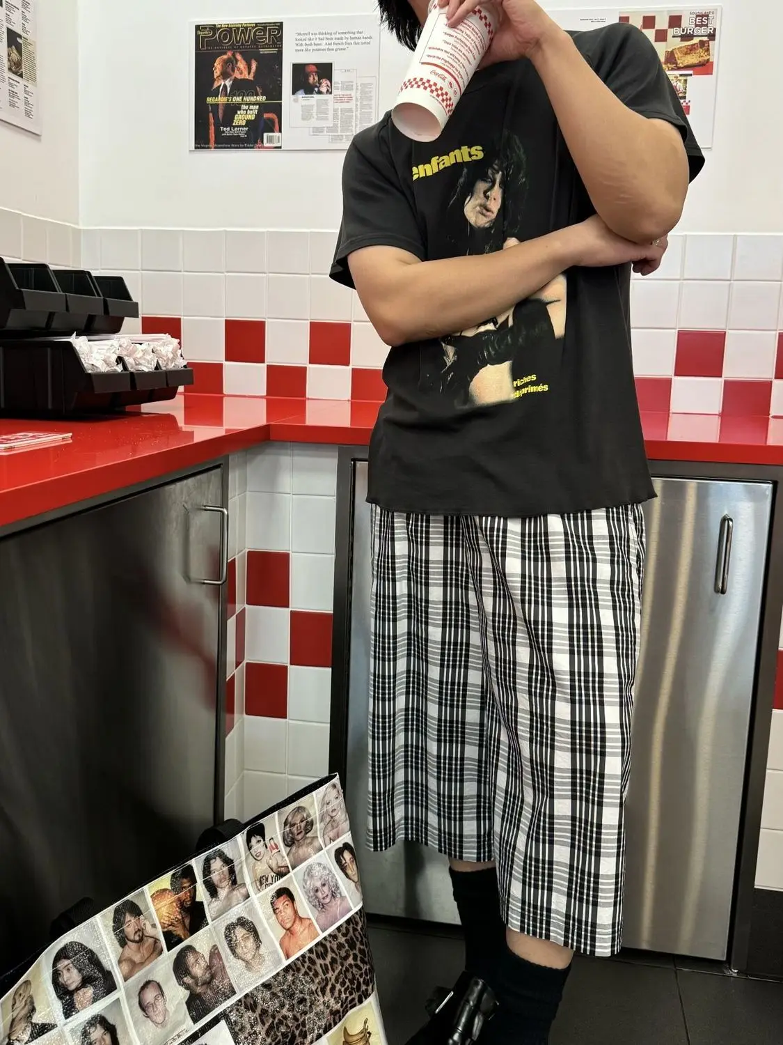 Men's Black White Checkered Pattern Summer Shorts Street Wide Leg Cropped Pants Boy Casual Bottom Male High Waist Half Trousers
