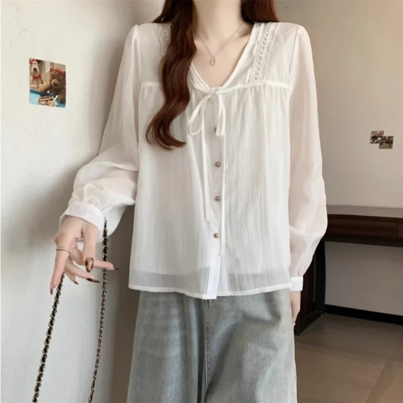 

V-neck Sweet Shirt Women's Early Spring New Long Sleeve Fashion Elegant All Match Elegant Korean Office Lady Tops