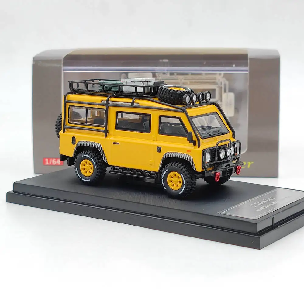 Master 1:64 Defender Van Camp Diecast Toys High-End Simulation Model Car Miniature Vehicle Hobby Collectible Gifts