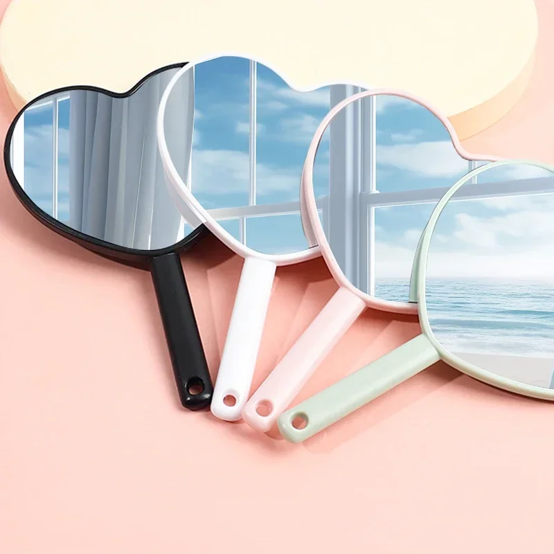 Handheld makeup mirror New Makeup Mirrors Sweet Girl Style Suitable for carrying around Love makeup mirror 4 color options