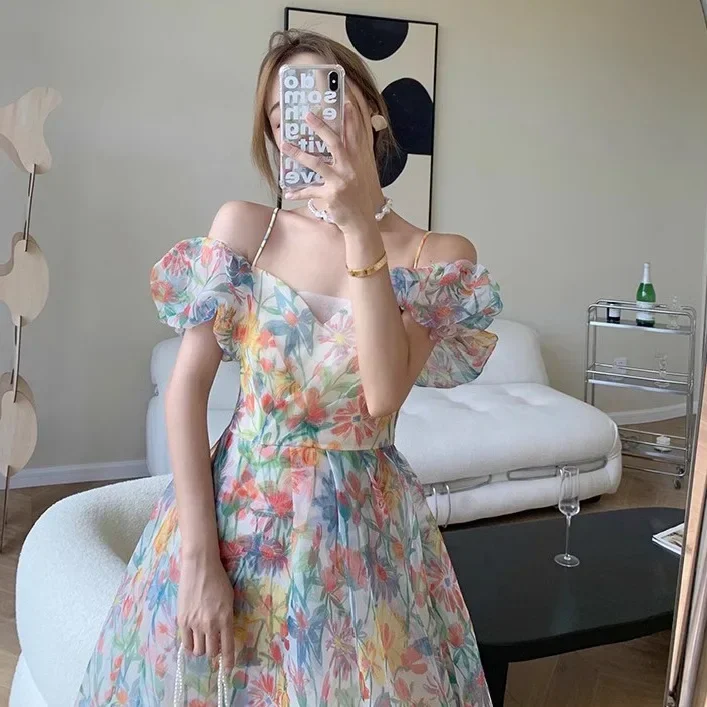 Vestido de mujer de manga larga con cuello en V hasta la rodilla estilo vacaciones en la playa vestido de cumpleaños con diseño sin espalda con estampado Floral de verano 2025 nuevo