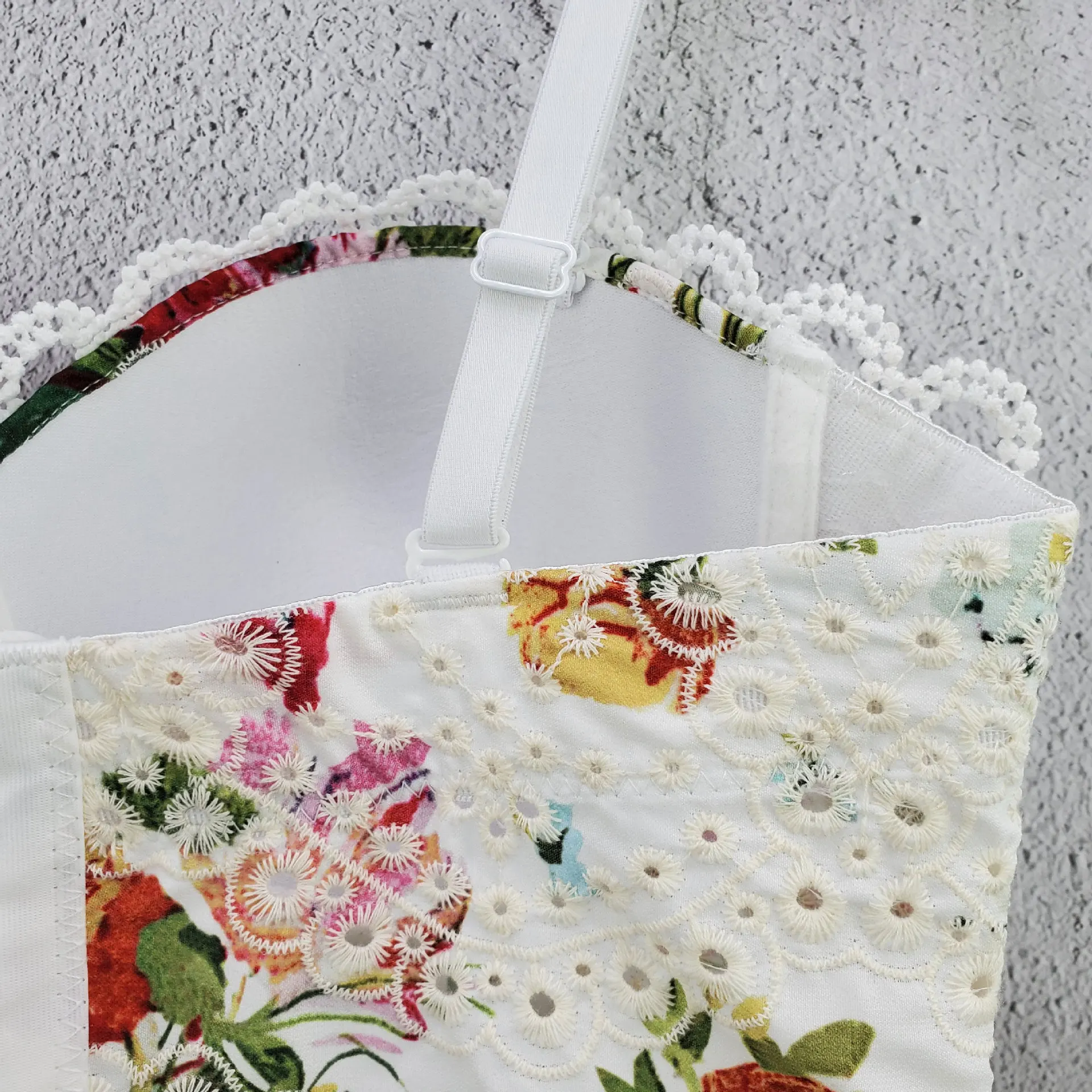 J735 دروبشيب حمالات الصدر الجميلة للفتيات النساء القطن تانك القمم الحلو الذاكرة القطن المطبوعة مع وسادة الصدر وحزام صديرية دائرية