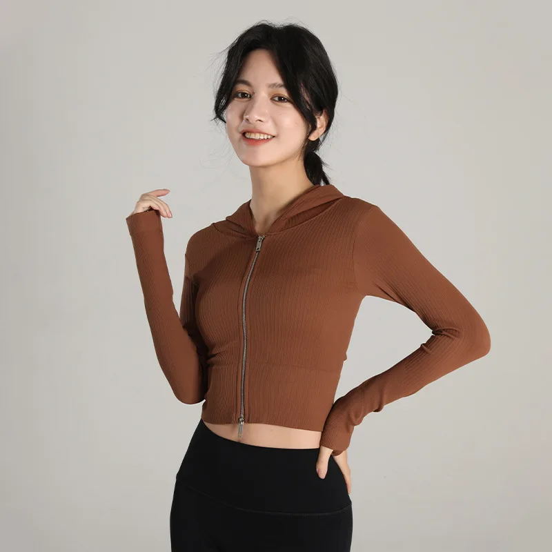 

Тренировочная куртка для выступлений — женский технический топ с капюшоном и влагоотводящим покрытием, универсальная тренировочная одежда для йоги