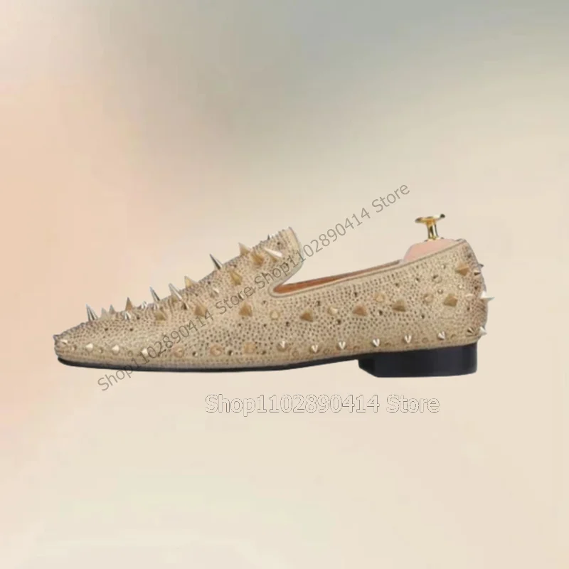 Mocasines con remaches de diamantes de imitación dorados y plateados para hombre, zapatos informales sin cordones, lujosos, hechos a mano, para fiesta y banquete