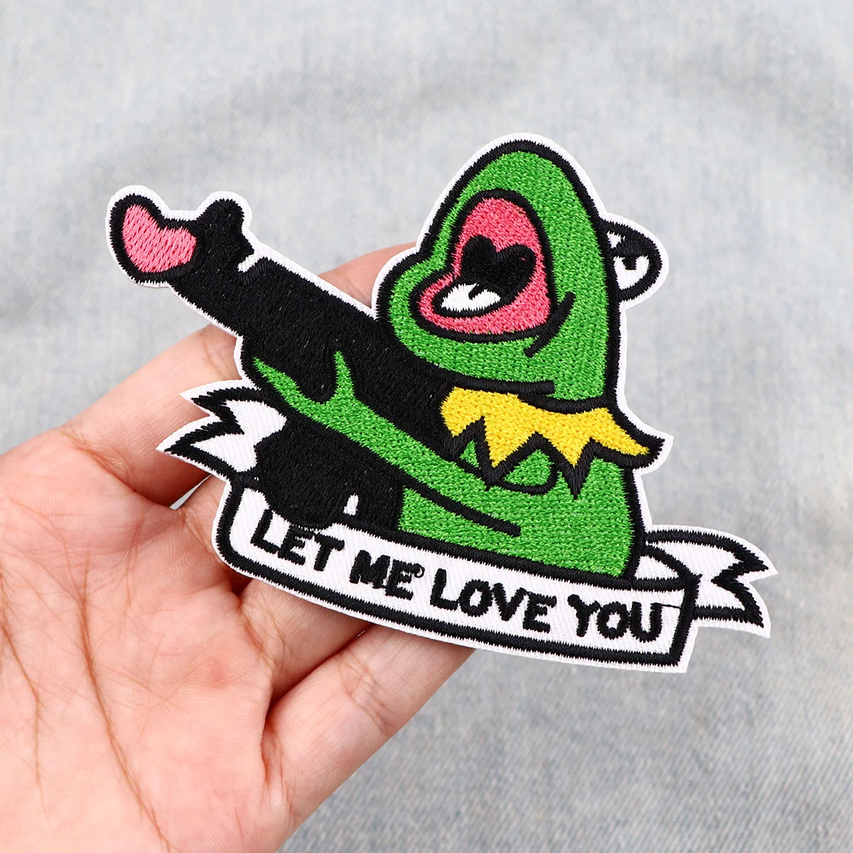 

Cute Frog Patch Iron-On Patches For Clothing Stickers Cartoon Animal Embroidered Patches On Clothes DIY Clothes Stripes