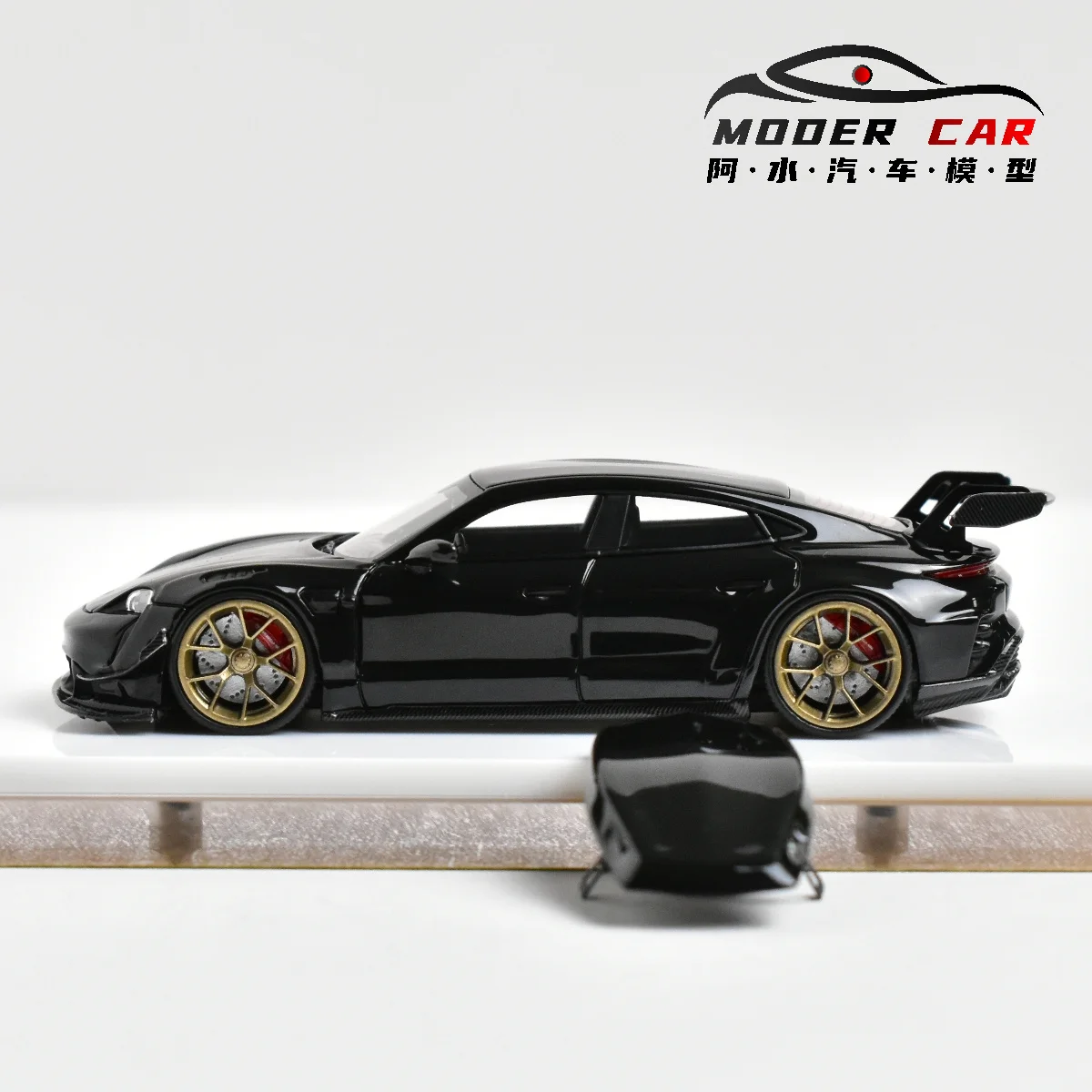 

404Error 1:64 Gifts for Teenagers ZEPHYR Resin Diecast Model Car