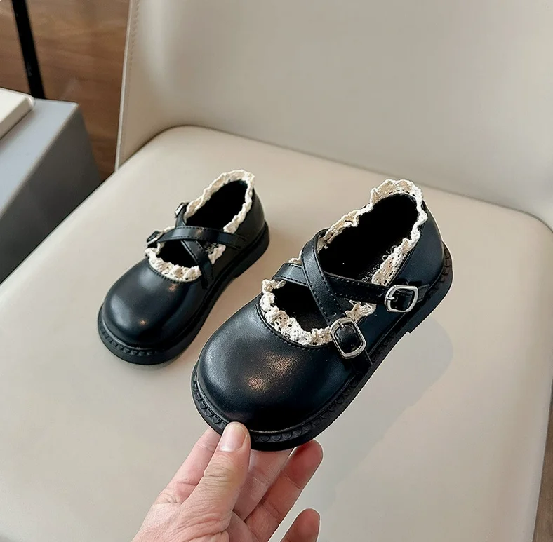 Sepatu Kulit Imitasi Anak-anak Sepatu Sekolah Musim Semi Ruffles Kecantikan Super Anak Perempuan Sepatu Pesta Ulang Tahun Putri Terikat Silang Anak