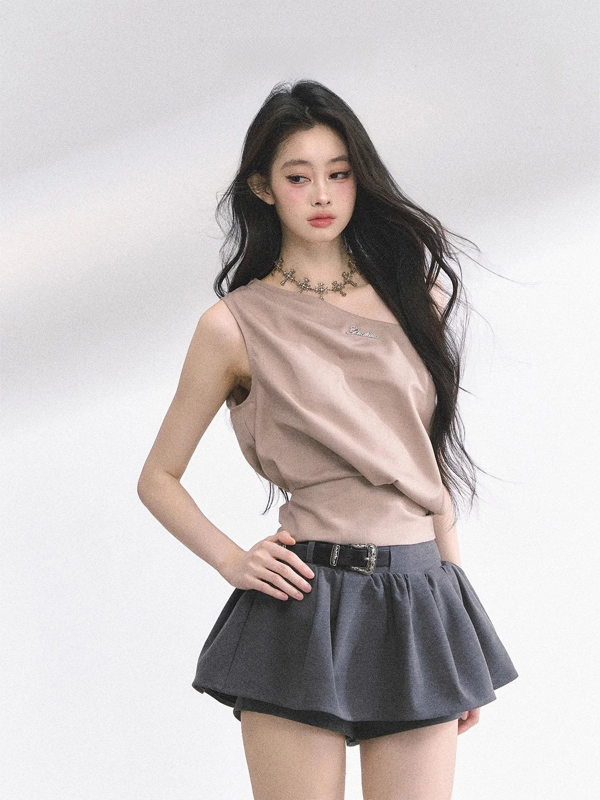 

Mantra Love Letter Korean Sle oulder T-irt Women's Summer Slimming ort Design Sensation Top Hot Girl Waist-Cinching