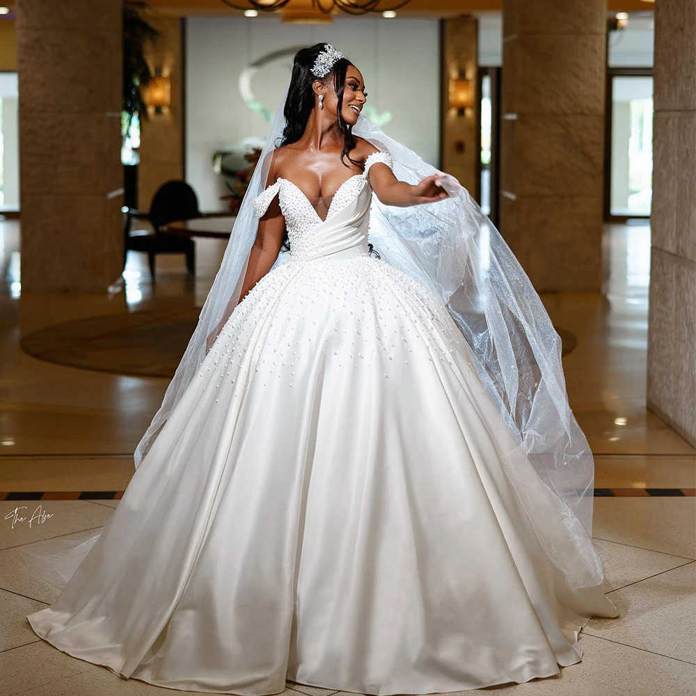 African Ball Gown Wedding Dresses for Bride Sweet Heart Lace up Closure Sweep Train Pearls Beading Bridal Gowns robes de mariee