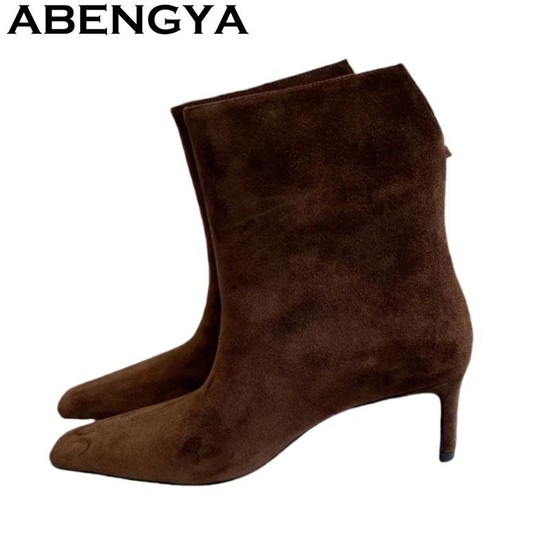

2025 Autumn New Genuine Leather Ankle Boots For Women Fashion Square Toe Mid Heels Chelsea Boots Female Retro Short Boots Mujer
