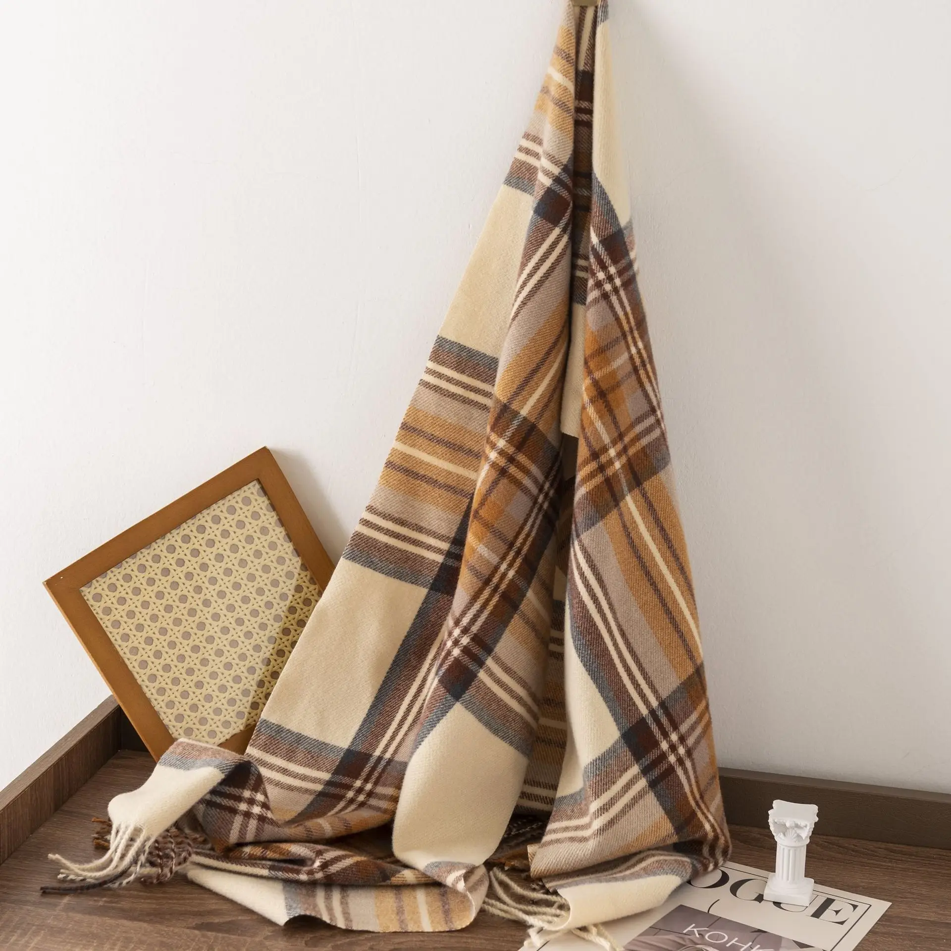 Maillard Scarf Women's High-end Sense Versatile Thickened 2026 Autumn and Winter Splicing Warm New Plaid Scarf Dual-purpose