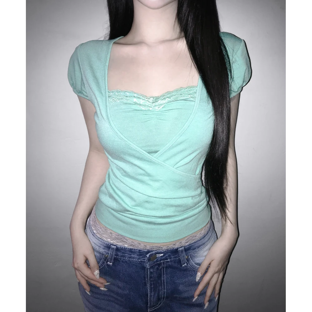 Korean pure desire cross wrap short sleeve square collar bubble sleeve slim waist short pure desire spice girl T-shirt.