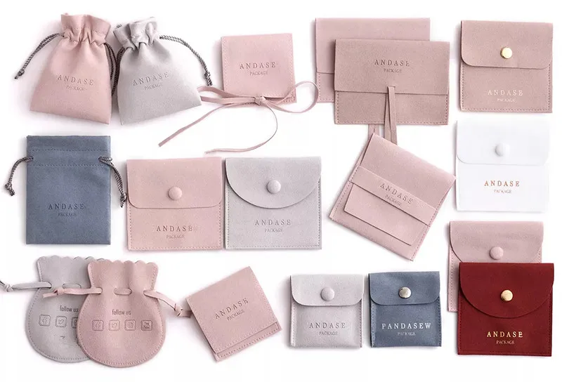 50 Personalized Logo Size Microfiber Jewelry Gift Pouch Velvet Snap Button Rings Earrings Packaging Organizer Wedding Favors Bag
