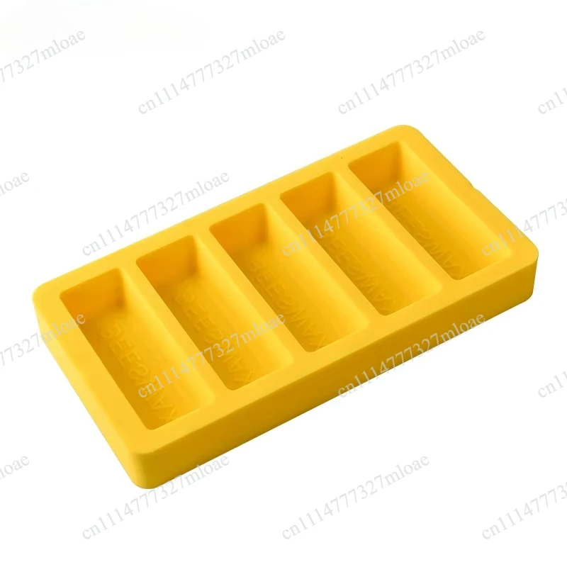 Silicone beeswax cube molds for the beekeeping industry