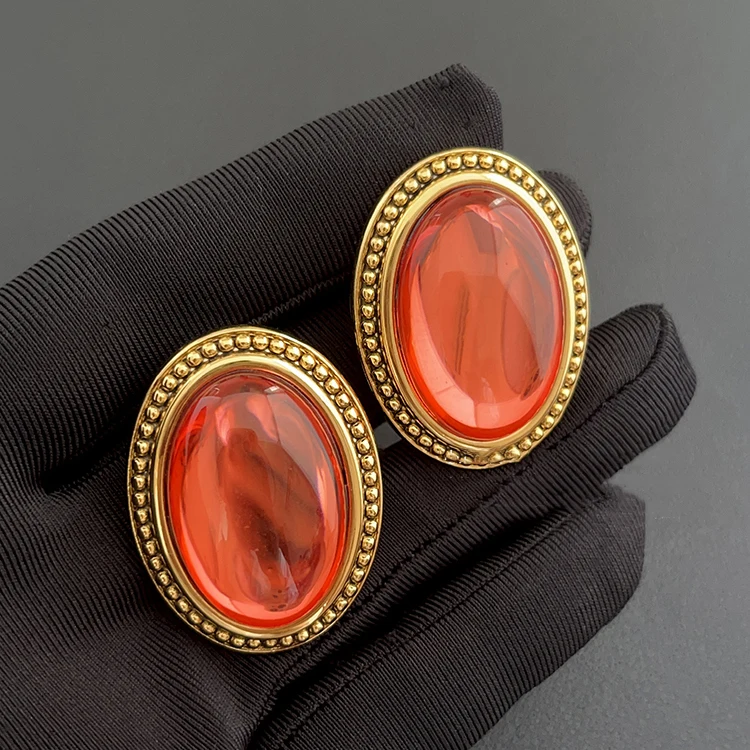 Europe America Designer Brand Red Crystal Oval Earrings Ear Clip Women Luxury Jewelry Trend