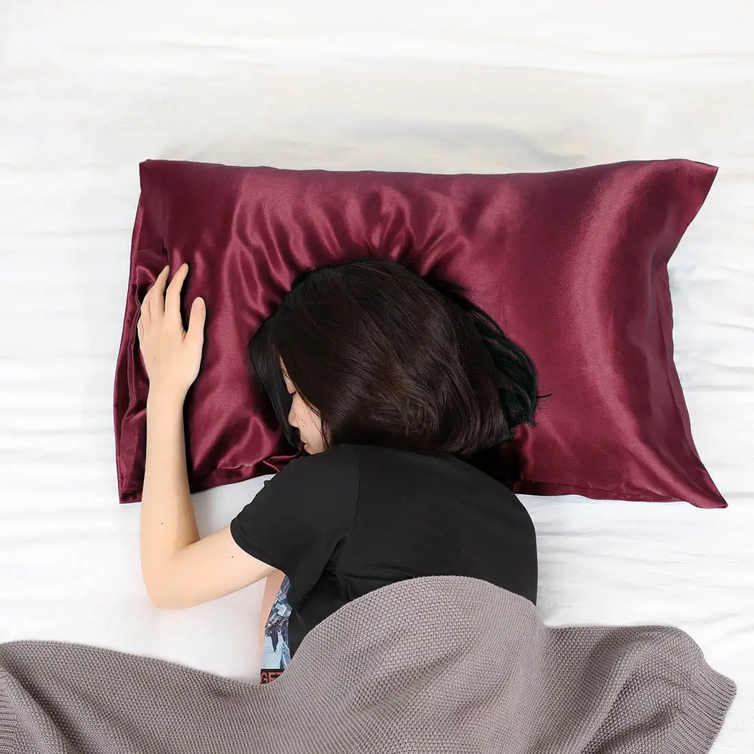 4 Pack Satin Pillowcases with Envelope Closure Burgundy Standard