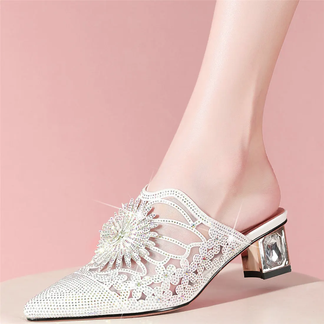 

Rhinestones Wedding Party Muhles Women Genuine Leather Med Heel Gladiator Sandals Female Summer Pointed Toe Pumps Casual Shoes