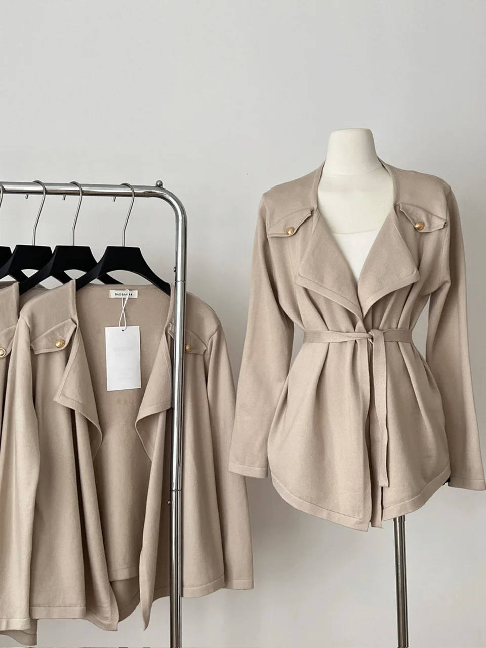 Locker gestrickter offener Cardigan-Mantel für Damen mit Gürtel, Winter 2022, neues Design, Slouchy Sle, Polyesterfaser, normale Länge, Knopfleiste...