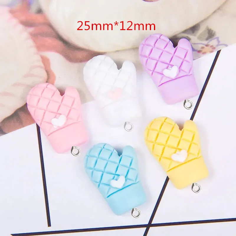 10Pcs Kawaii Simulation Gloves Resin Pendant DIY Female Earrings Necklace Pendants Bracelet Keychain Decoration Flat Back Resin