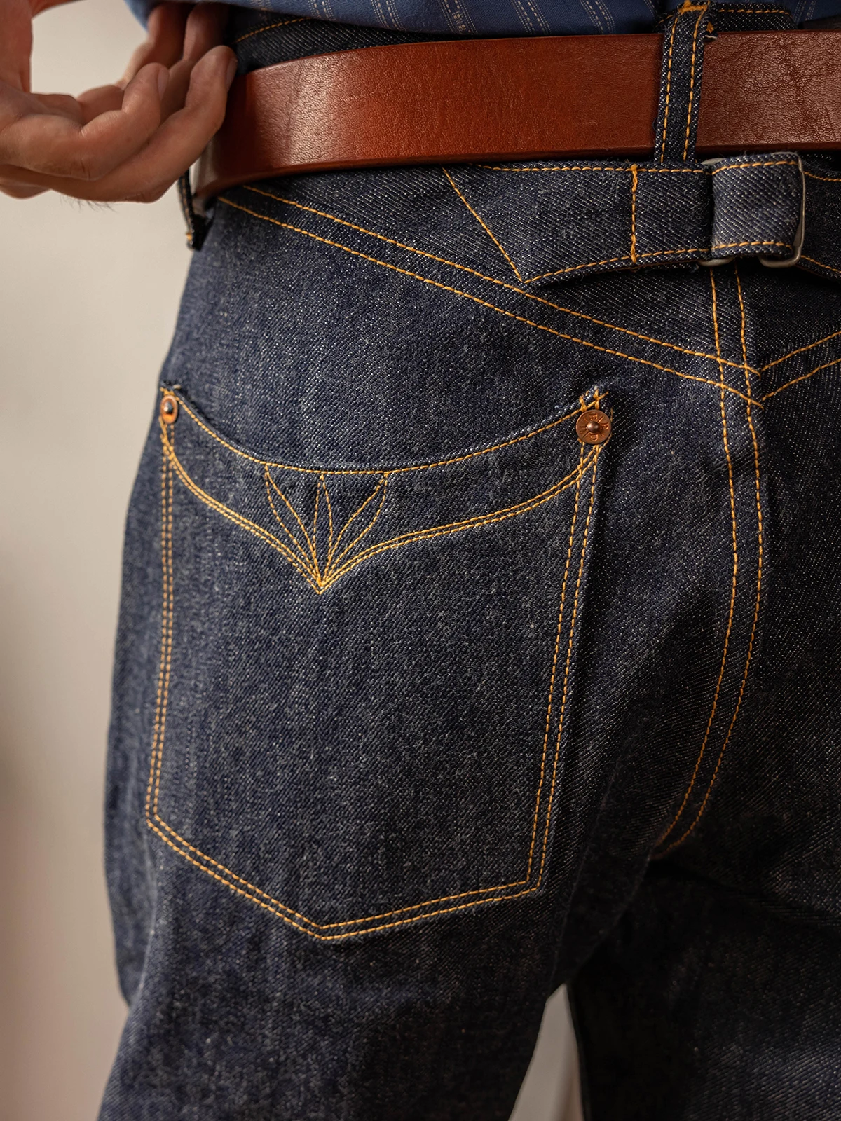 Red Tornado 350 Selvedge Jeans with Pocket Stitching Designs Buckle Back 14oz Raw Denim Pants